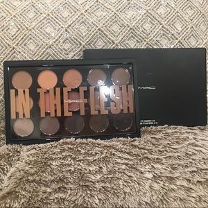 New Mac In The Flesh Palette 15 Eyeshadows